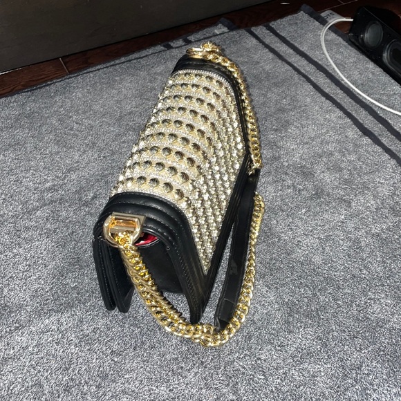 Black & Gold Chain Purse - Picture 2 of 3